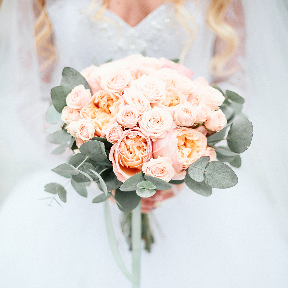 Types of Wedding Bouquets- We Love Florists